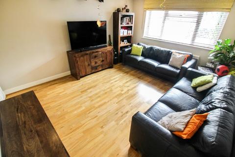 24 Addiscombe Chase, Tilehurst, Reading, RG31 6FH