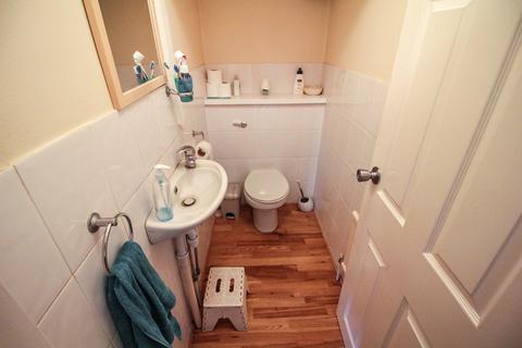 24 Addiscombe Chase, Tilehurst, Reading, RG31 6FH