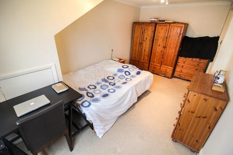 24 Addiscombe Chase, Tilehurst, Reading, RG31 6FH