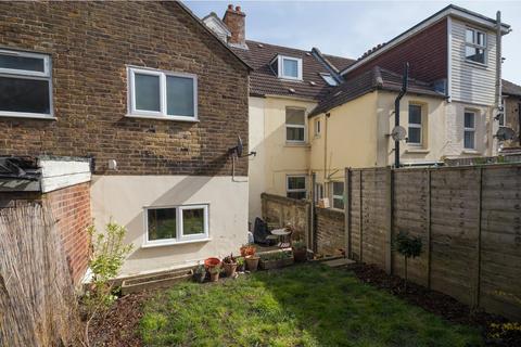 15 Bournemouth Road, Folkestone, CT19 5BA