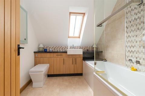 2a Sandy Road, Stourbridge, DY8 3AH