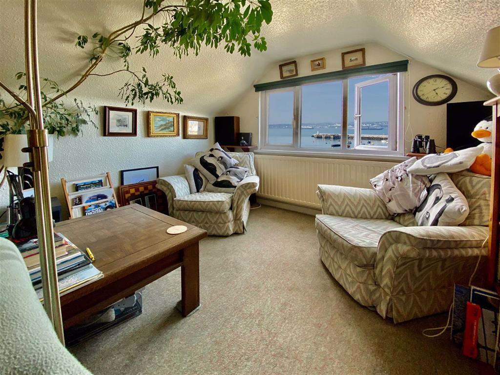 King Street, Harbour Area, Brixham, TQ5 2 bed end of terrace house £