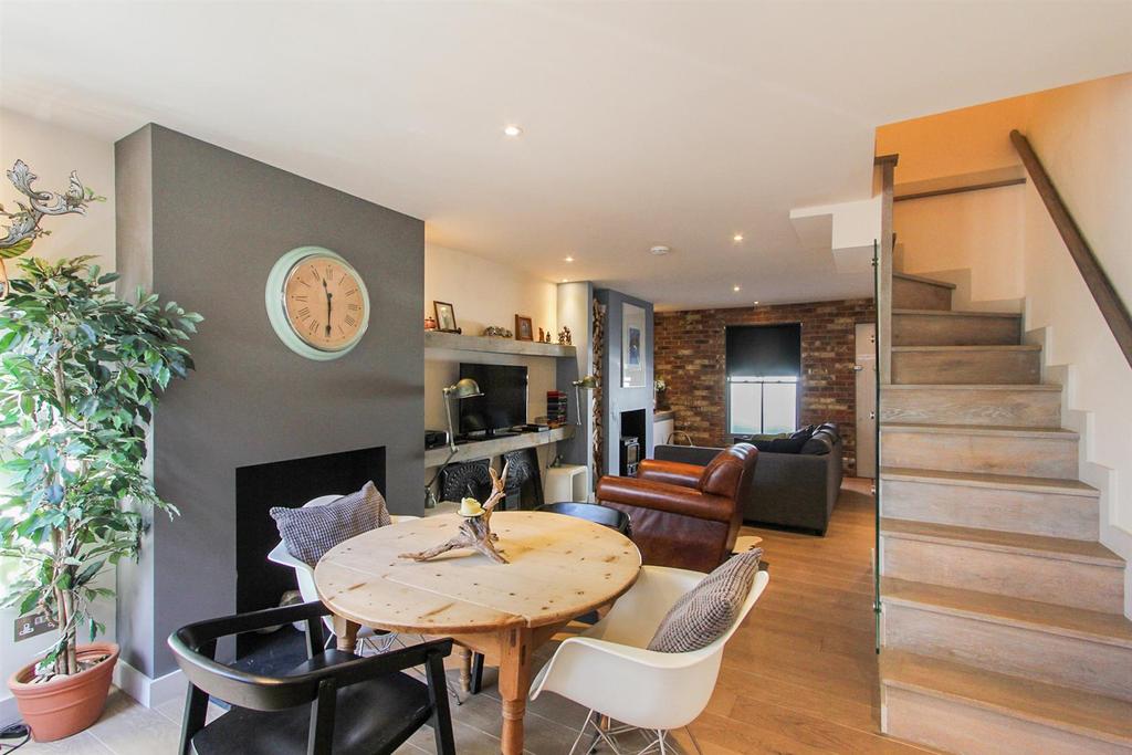 Sydenham Street, Whitstable 2 bed house £450,000