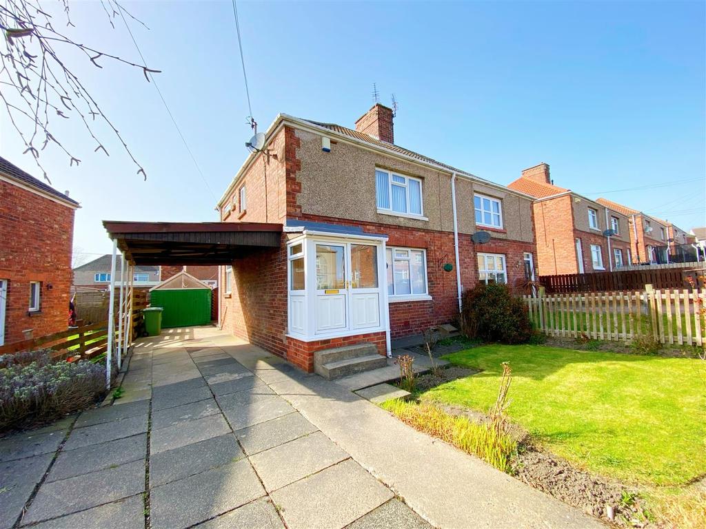 Lonsdale Avenue, Trimdon Grange, Trimdon Station 3 bed semidetached house for sale £84,950