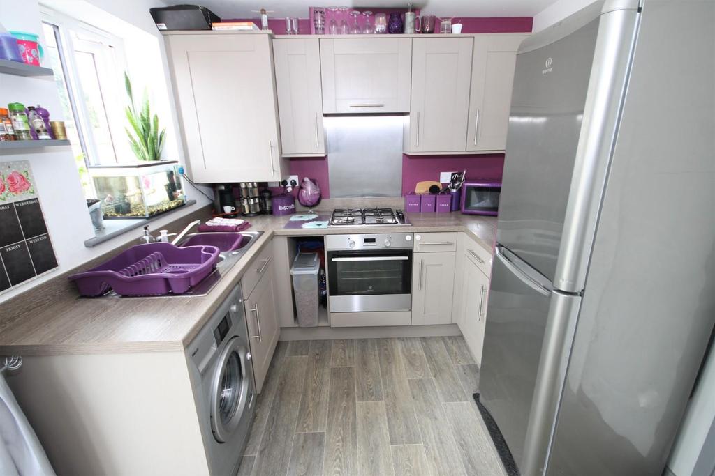 Kitchen breakfast room
