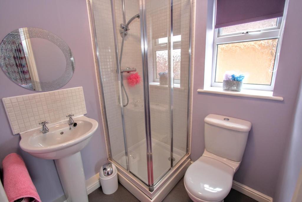 En suite shower room