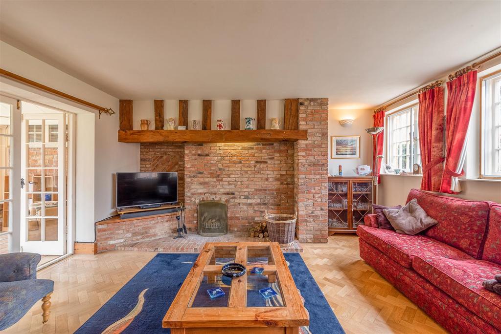 West-Langton-Hall-Market-Harborough-mews-Magnolia-