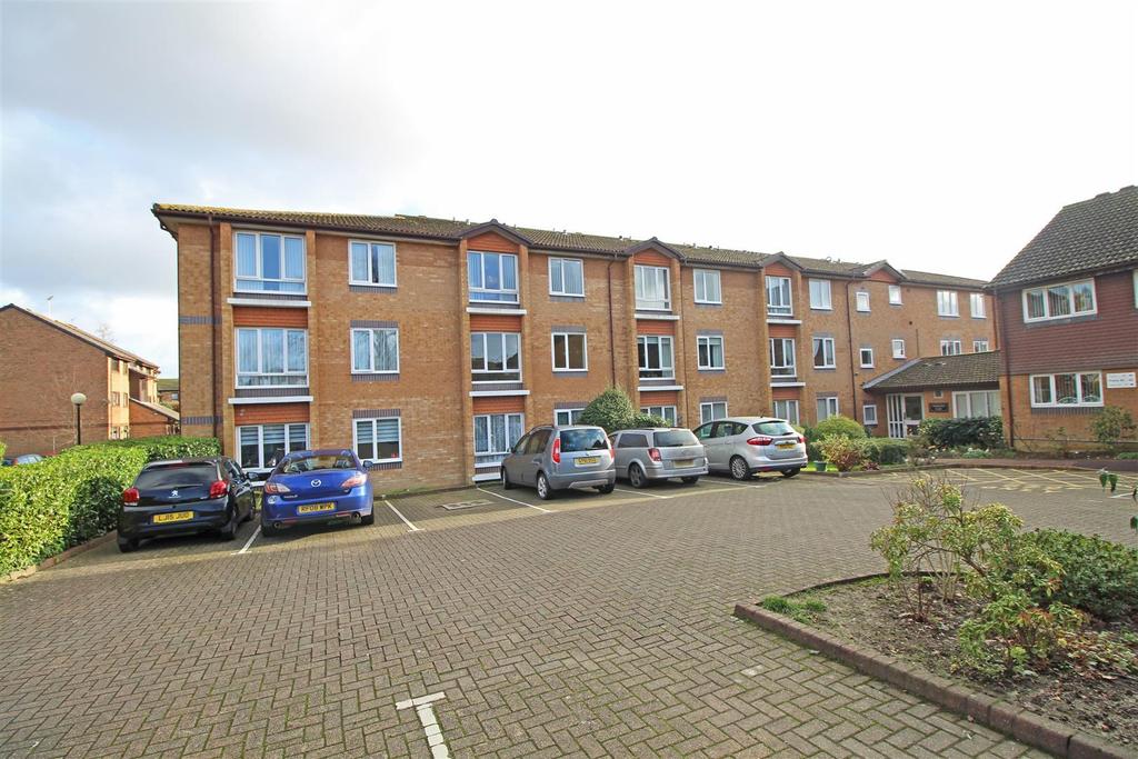 Chesterton Court, Horsham 1 bed retirement property £100,000