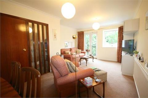 22 Crown Walk, Wembley, HA9 8HU