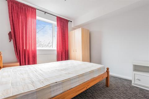23 Crown Walk, Wembley, HA9 8HU
