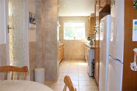 7 Charlton Road, Wembley, HA9 9QT