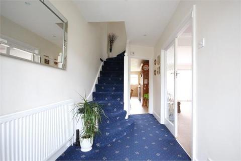 7 Charlton Road, Wembley, HA9 9QT