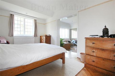 20 Old Church Lane, London, NW9 8TD
