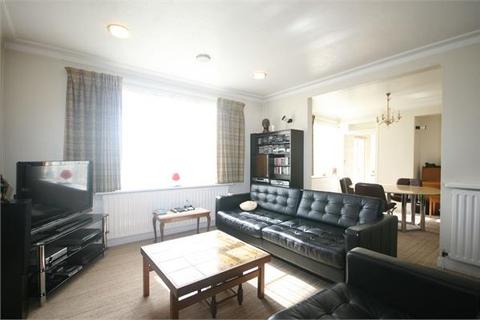 7 Mayfields Close, Wembley, HA9 9PP