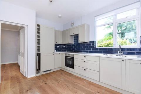 26 Leith Close, London, NW9 8DE