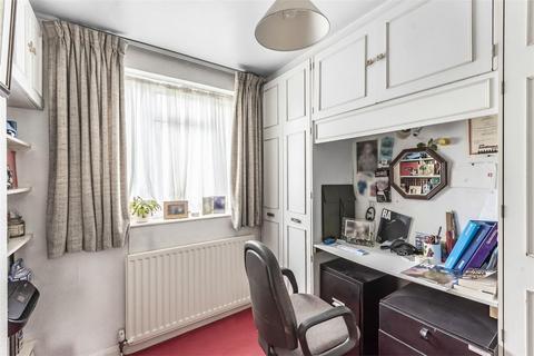 24 The Avenue, Wembley, HA9 9QJ