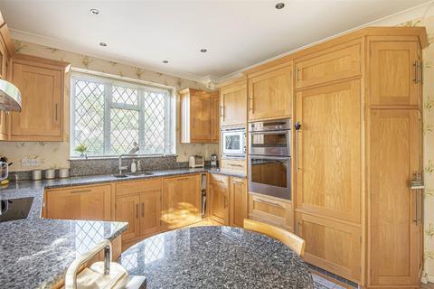 9a Barn Way, Wembley, HA9 9NT