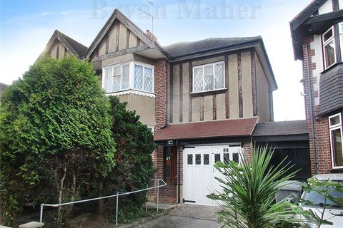 25 Ravenscroft Avenue, Wembley, HA9 9TJ