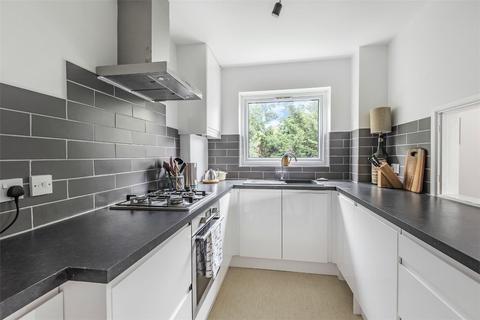 6 Crown Walk, Wembley, HA9 8HU