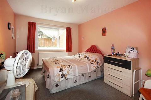 50 Crown Walk, Wembley, HA9 8HU