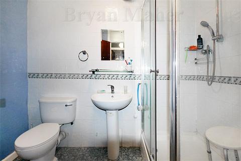 50 Crown Walk, Wembley, HA9 8HU