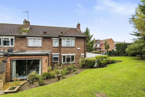 10 Mayfields Close, Wembley, HA9 9PP