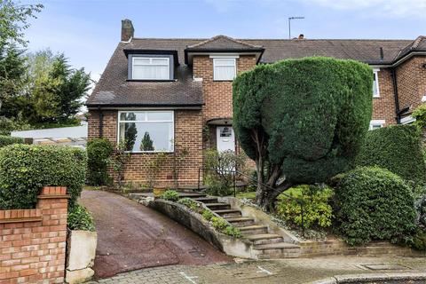 10 Mayfields Close, Wembley, HA9 9PP