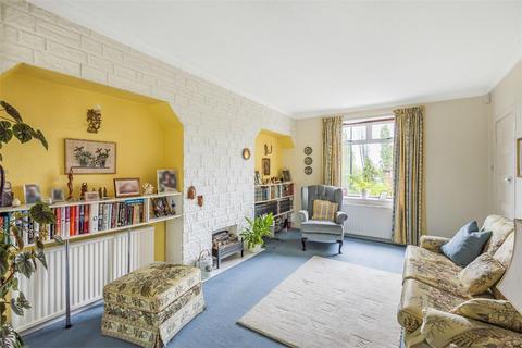 10 Mayfields Close, Wembley, HA9 9PP