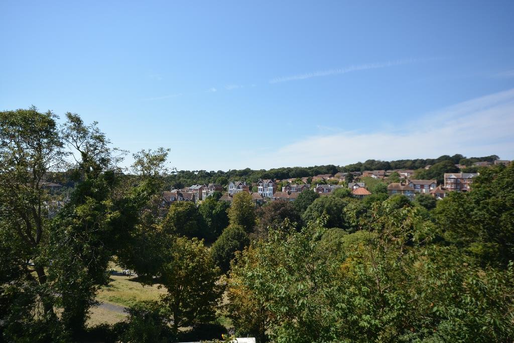 Wykeham Road, Hastings 2 bed flat £199,950