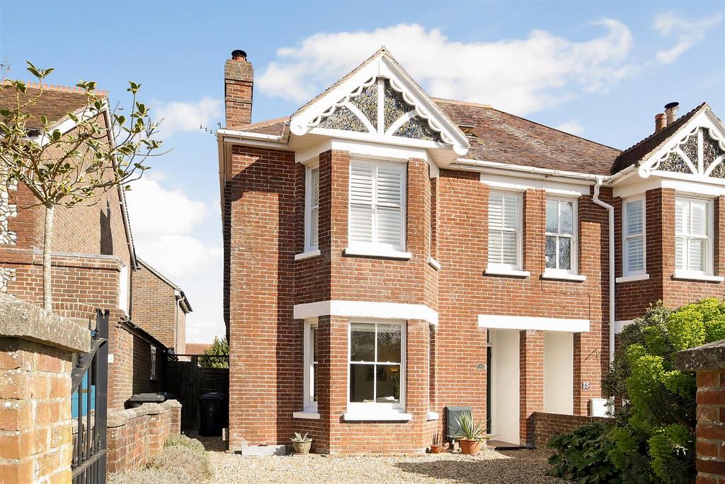 The Broadway, Chichester 4 bed house £780,000