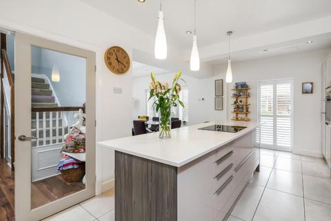 7 Ridgeway Road, Salisbury, SP1 3BT