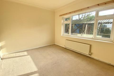 Maesyfedwen Lon Glanfred, Llandre, Bow Street, SY24 5BY