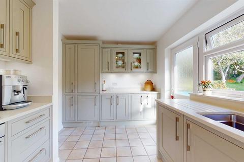 13 Balliol Close, Tackley, Kidlington, OX5 3AS