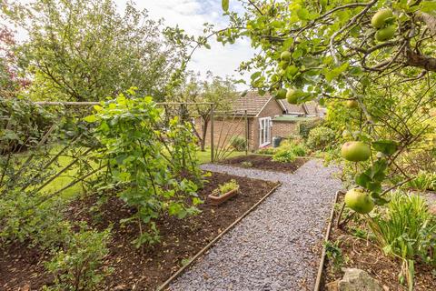 13 Balliol Close, Tackley, Kidlington, OX5 3AS