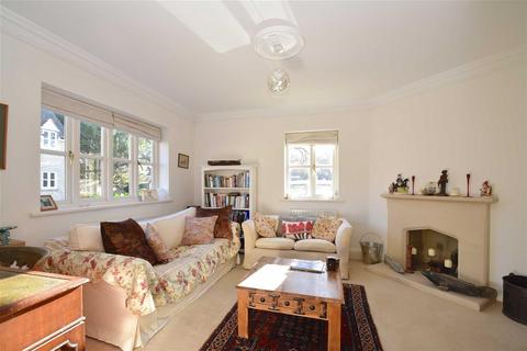 3 Blacksmiths Close, Weston On The Green, Bicester, OX25 3FL