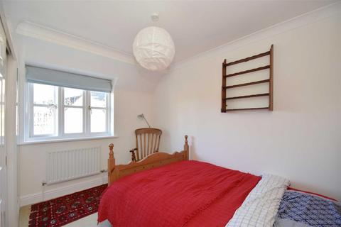 3 Blacksmiths Close, Weston On The Green, Bicester, OX25 3FL