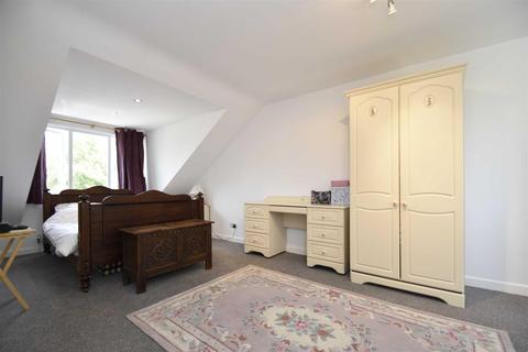 7 Glovers Close, Woodstock, OX20 1NS