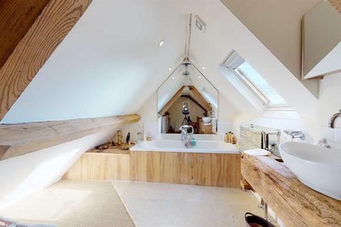 Dolphin Cottage Bletchingdon Road, Kirtlington, Kidlington, OX5 3HF