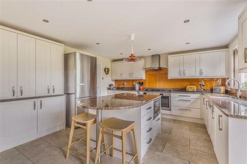 15 Great Groves, Goffs Oak, Waltham Cross, EN7 6SX