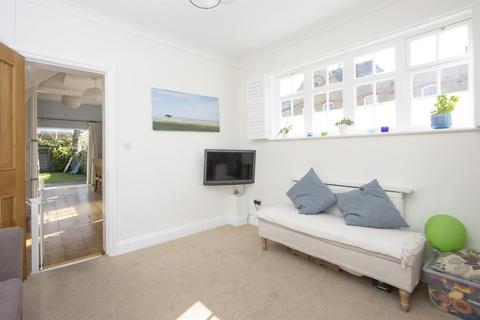 55 Addington Square, London, SE5 7LB