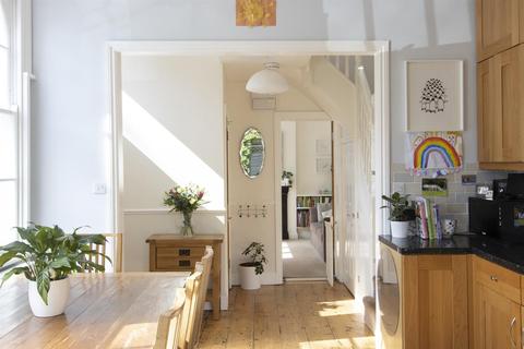 55 Addington Square, London, SE5 7LB