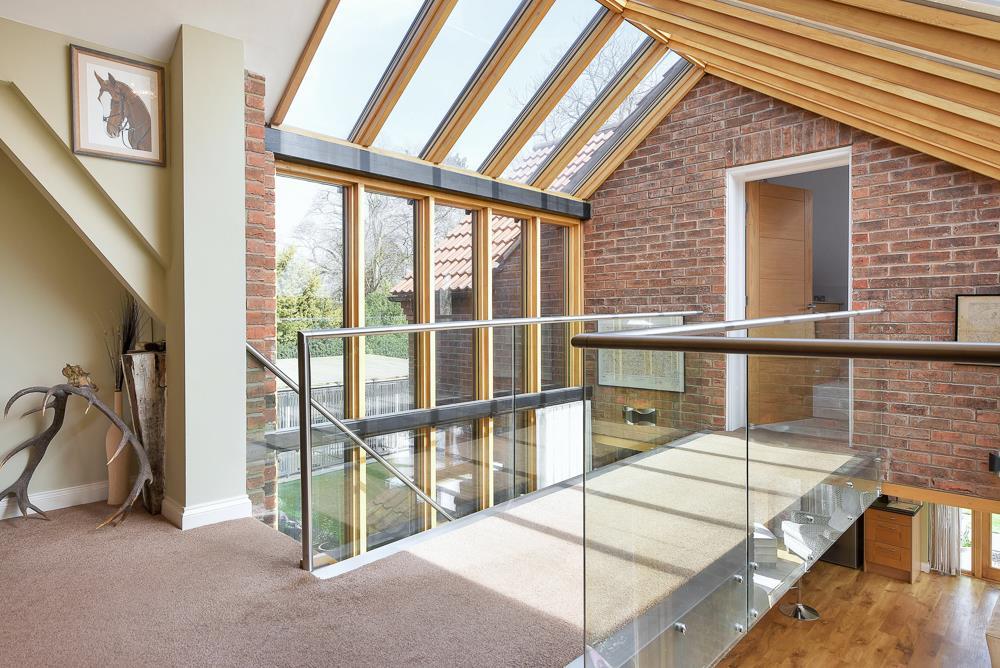 Galleried landing