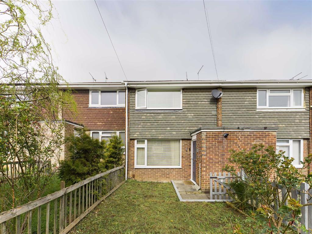 Rushdean Road, Strood, Rochester 2 bed terraced house £245,000