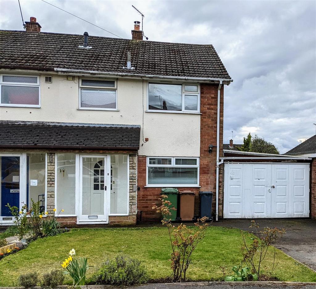 Wheat Hill, Orchard Hills, Walsall 3 bed semidetached house £850 pcm