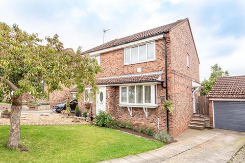 9 Dickens Road, Malton, YO17 7FE