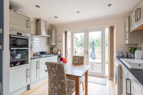9 Dickens Road, Malton, YO17 7FE