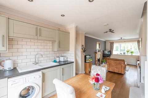9 Dickens Road, Malton, YO17 7FE