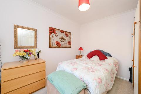 8 Bulcote Drive, Burton Joyce, Nottingham, NG14 5AX