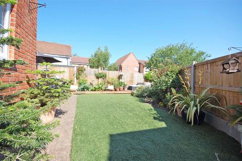 84 Grantham Avenue, Great Notley, Braintree, CM77 7FP