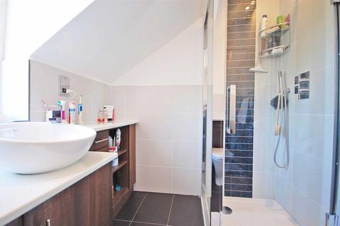 84 Grantham Avenue, Great Notley, Braintree, CM77 7FP